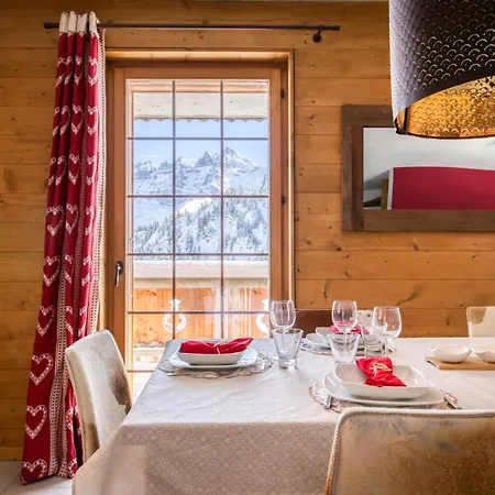 Ski-in Ski-out With Chimney And View