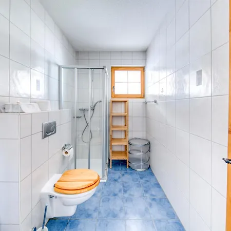 Hermine 1, Ski-in Ski-out With Chimney Apartment Les Crosets