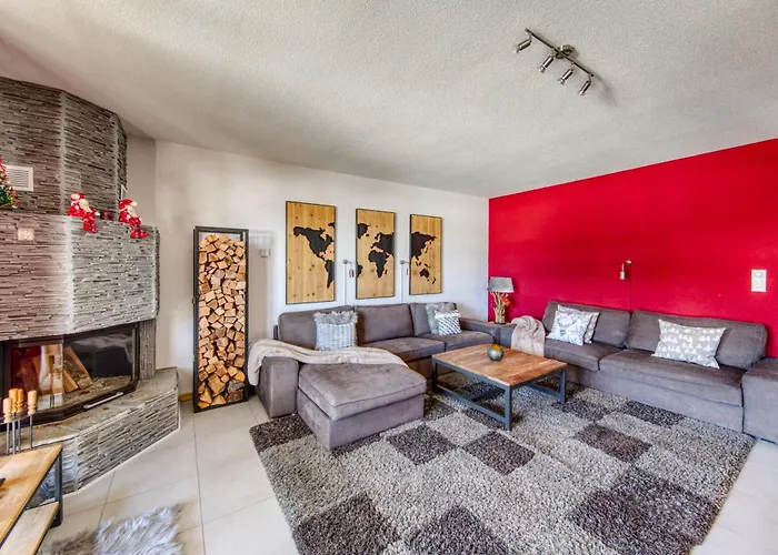 Ski-In Ski-Out With Chimney And View