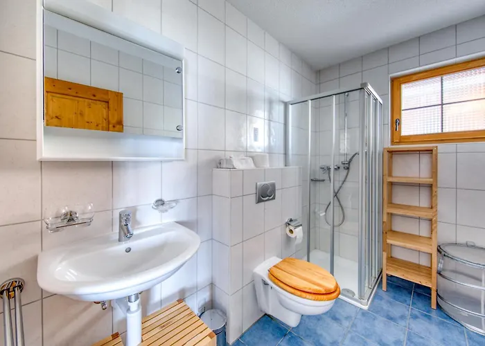 Ski-In Ski-Out With Chimney And View